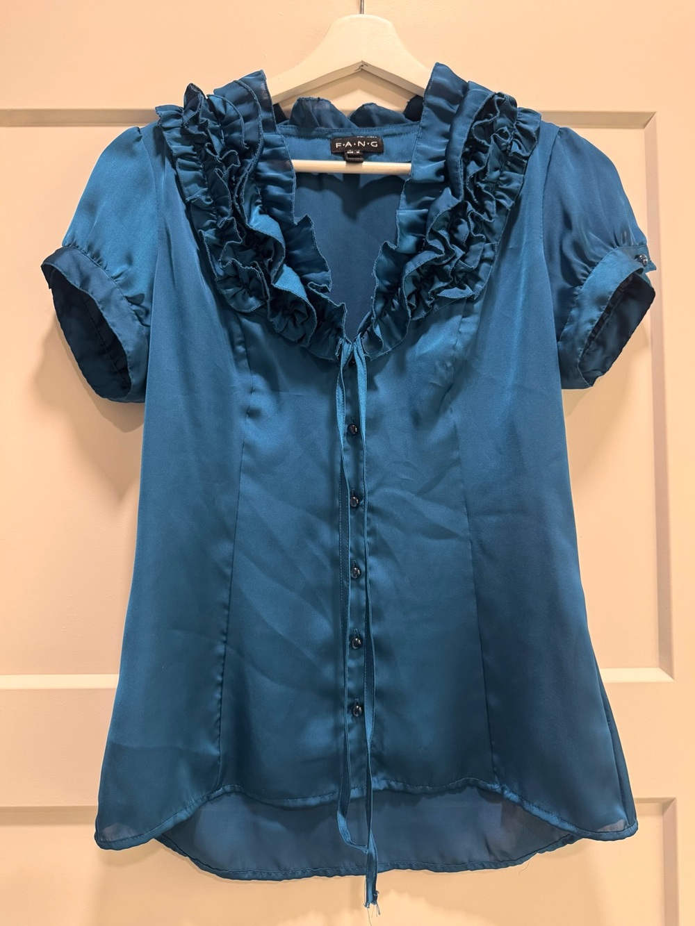 FANG Vintage Y2K Satin Ruffle Neckline Blouse